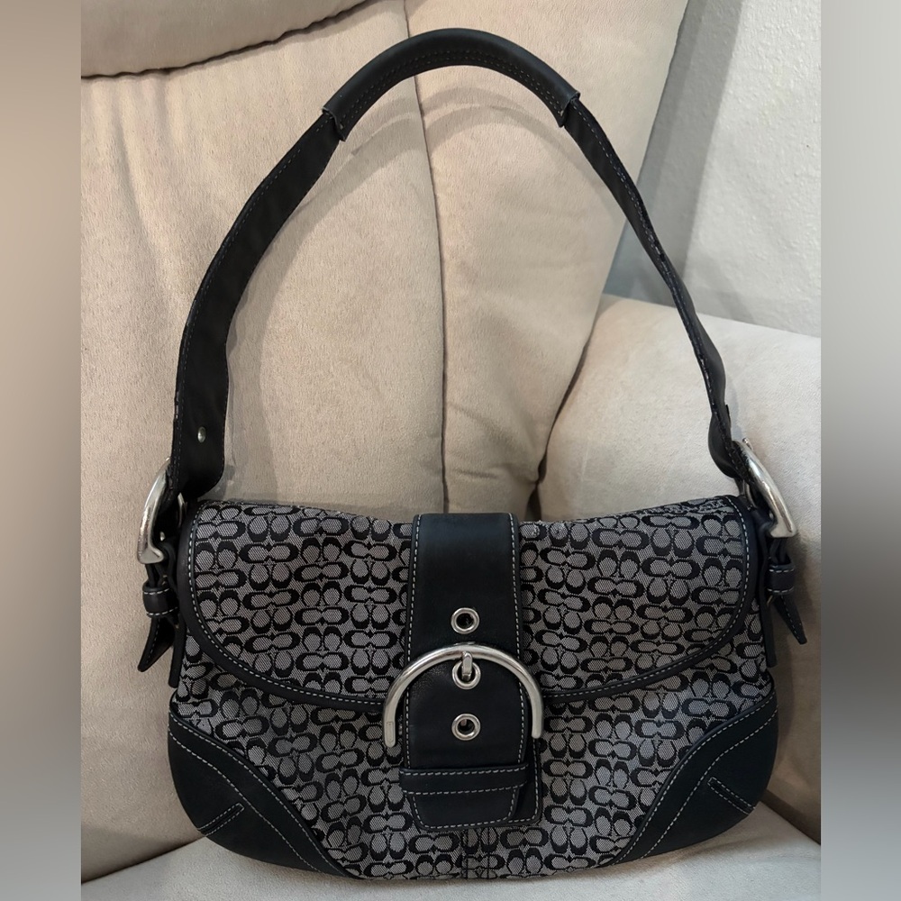 ✨Vintage Y2K Coach Signature SoHo Hobo Buckle Monogram Canvas Shoulder Bag✨